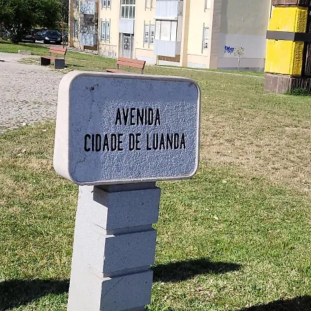 Cozy Near Metro & Airport Ubytování v soukromí Lisboa