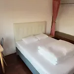 Homestay szállás Cozy Near Metro & Airport Lisboa