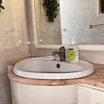 Cozy Near Metro & Airport * Lisboa