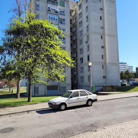 Cozy Near Metro & Airport *