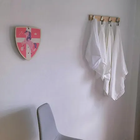 Cozy Near Metro & Airport * Lisbon